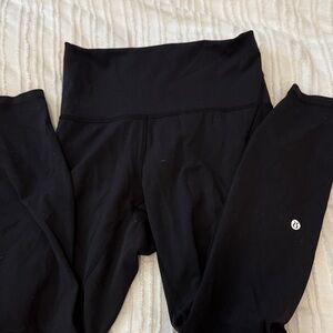 Black Lululemon leggings size 4 “25” length